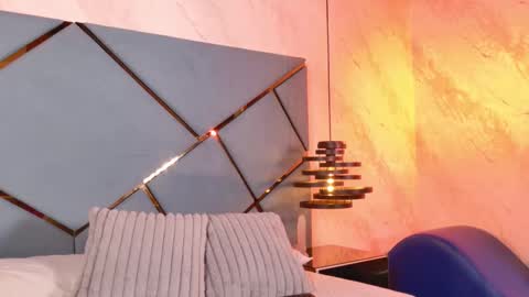 ammy durand online show from 10/16/25, 07:48