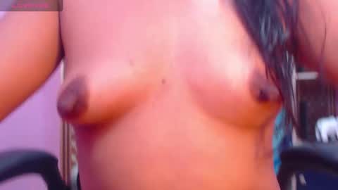 Snapshot of ammy_ronan chatting on 09/18/25, 06:32 IM AMMY online show from 09/18/25, 06:32
