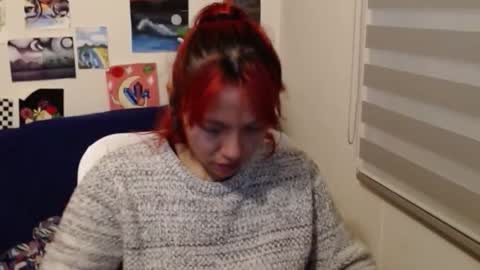 yisel online show from 10/22/25, 02:23