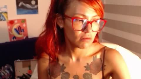 yisel online show from 11/20/25, 01:17