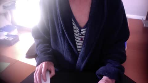 Amor2200 online show from 11/04/25, 09:08