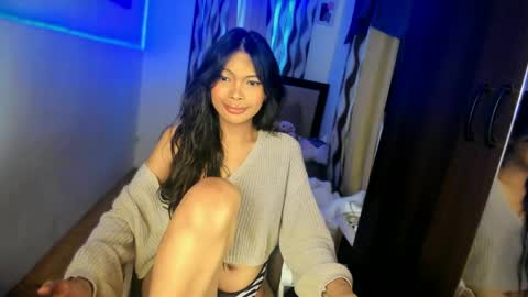 Snapshot of amor_prinsesa chatting on 12/27/24, 12:29 Prinsesa online show from 12/27/24, 12:29