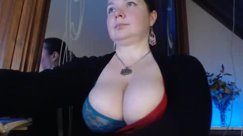 amorelara online show from 01/25/25, 07:17