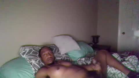 Snapshot of amosbbc109764 chatting on 01/17/25, 09:39 amosbbc109764 online show from 01/17/25, 09:39