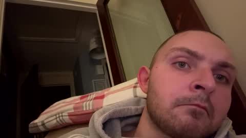 amwillz1997 online show from 11/03/25, 07:26