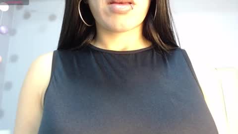 Amy online show from 09/22/25, 01:24