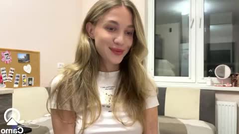 Snapshot of amy_meoww chatting on 10/05/25, 04:38 amy_meoww online show from 10/05/25, 04:38