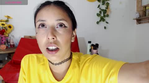 Snapshot of amy_mur chatting on 01/05/25, 10:32 amy mur online show from 01/05/25, 10:32