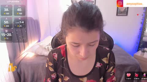 Snapshot of amy_sophiaa chatting on 01/09/25, 01:24 Amy sophia 3 online show from 01/09/25, 01:24