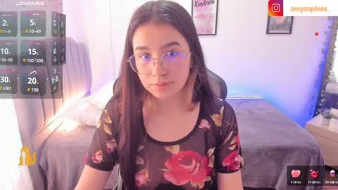 Snapshot of amy_sophiaa chatting on 01/09/25, 07:29 Amy sophia 3 online show from 01/09/25, 07:29