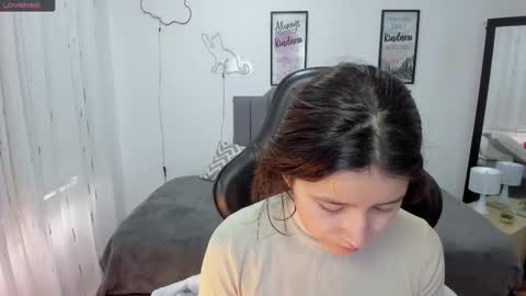 Snapshot of amy_sophiaa chatting on 09/24/25, 11:57 Amy sophia 3 online show from 09/24/25, 11:57