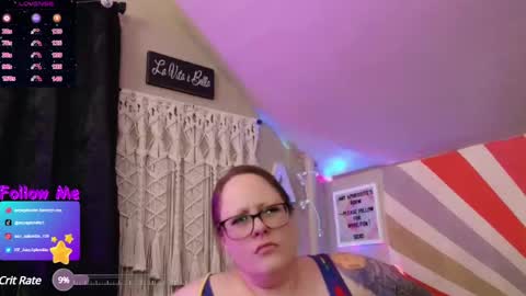 Snapshot of amyaphrodite chatting on 12/15/24, 10:18 Amy Aphrodite online show from 12/15/24, 10:18