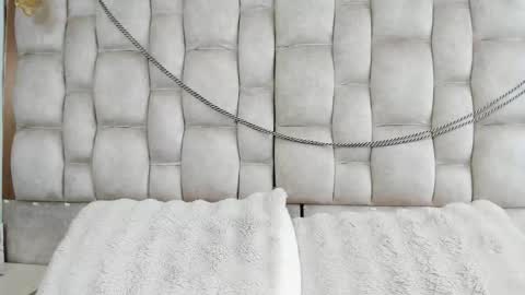 Amy Cortes online show from 10/19/25, 08:53