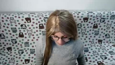 Snapshot of amycosplay99 chatting on 12/20/24, 02:41 amycosplay99 online show from 12/20/24, 02:41