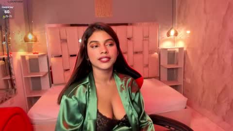 Snapshot of amyevan_ chatting on 09/29/25, 09:41 amyevan_ online show from 09/29/25, 09:41