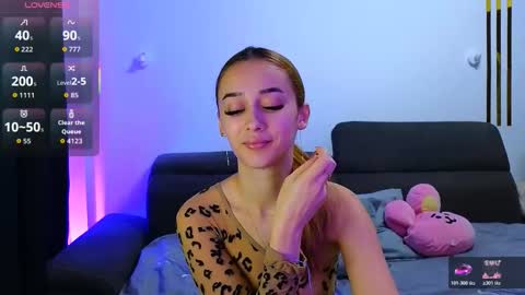 amykentt online show from 11/22/25, 03:44