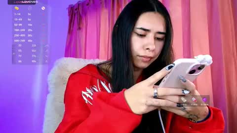 Snapshot of amyolimpo chatting on 10/19/25, 09:15 Amy ... Nice to meet u thumb up me please its important online show from 10/19/25, 09:15