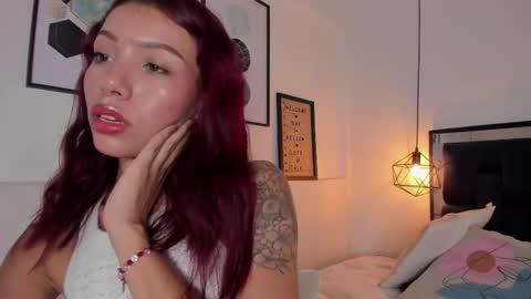 Amy online show from 09/19/25, 01:45