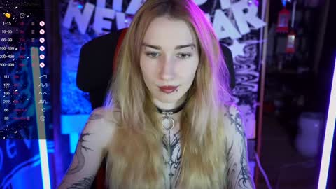 Snapshot of amywhitenessxx chatting on 12/08/24, 01:14 Amy switch Goddess divine Mistress online show from 12/08/24, 01:14