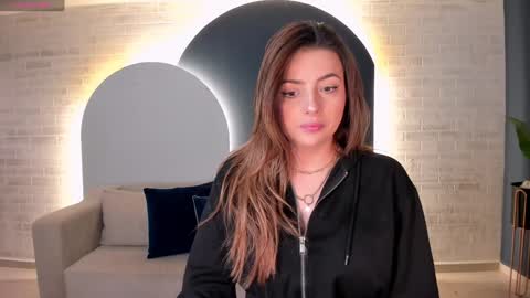 Snapshot of amywoods chatting on 01/06/25, 09:19 online show from 01/06/25, 09:19