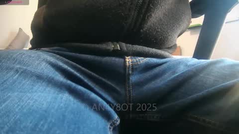 A online show from 01/29/25, 11:51