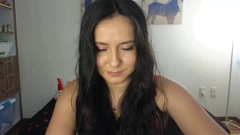 Snapshot of ana_melissa chatting on 02/15/25, 10:42 Ana Melissa online show from 02/15/25, 10:42