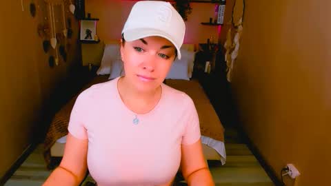 Ana online show from 10/22/25, 03:12