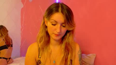 anaayss online show from 10/21/25, 04:35