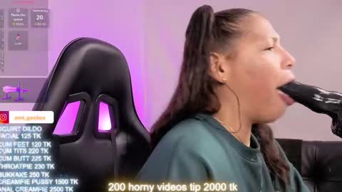 anabel alice gandara  online show from 11/08/25, 09:24