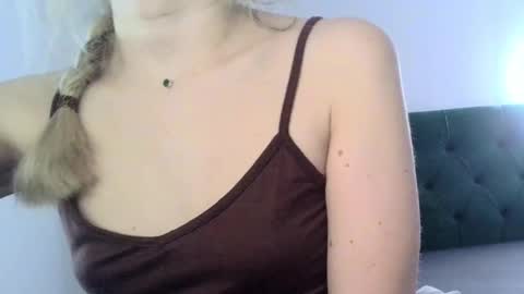 anabellaana11 online show from 03/05/25, 02:34