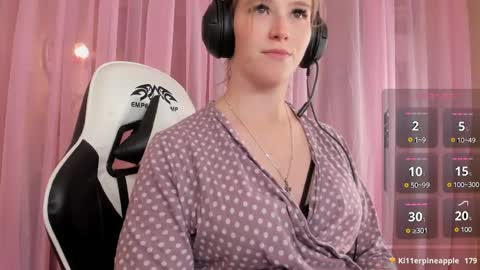 Snapshot of anabelmelody chatting on 10/03/25, 06:38 AnabelMelody online show from 10/03/25, 06:38
