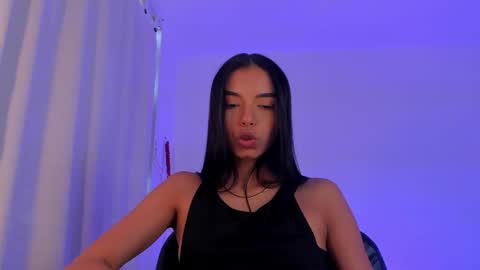 Snapshot of anabelwolf chatting on 02/27/25, 09:25 ANABEL WOLF online show from 02/27/25, 09:25