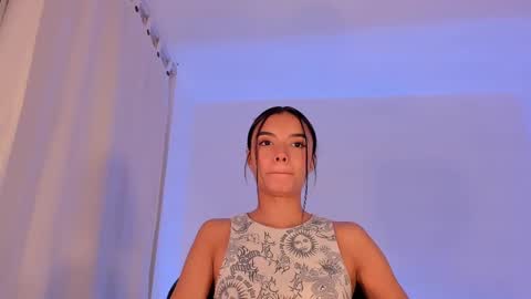 Snapshot of anabelwolf chatting on 03/06/25, 01:27 ANABEL WOLF online show from 03/06/25, 01:27
