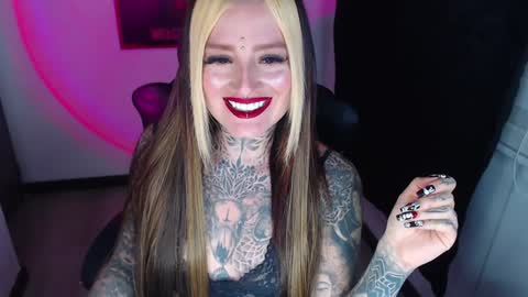 Snapshot of anai_gomez chatting on 12/17/24, 10:11 Callme Mistress Ani online show from 12/17/24, 10:11
