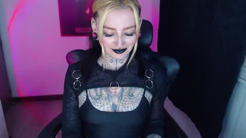 Snapshot of anai_gomez chatting on 01/13/25, 08:26 Callme Mistress Ani online show from 01/13/25, 08:26