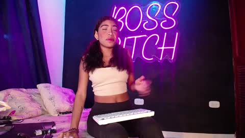 Snapshot of anais__cooper_ chatting on 12/05/24, 07:06 anais cooper online show from 12/05/24, 07:06