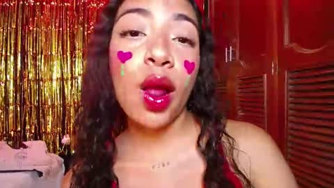 Snapshot of anais__cooper_ chatting on 12/27/24, 06:53 anais cooper online show from 12/27/24, 06:53