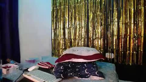 Snapshot of anais__cooper_ chatting on 01/10/25, 09:53 anais cooper online show from 01/10/25, 09:53
