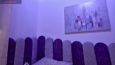 anais_tgn online show from 10/30/25, 11:44