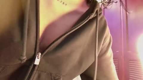 anais_tgn online show from 11/15/25, 12:13