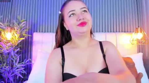  Anais clark  online show from 09/17/25, 11:34