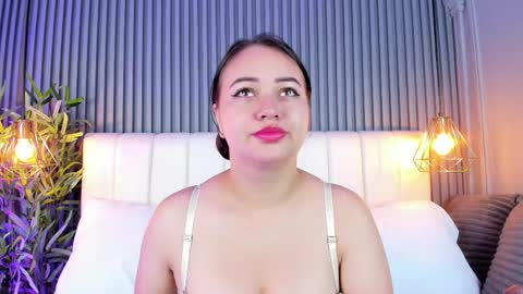  Anais clark  online show from 10/28/25, 11:25