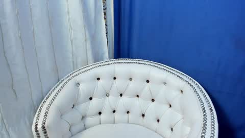 analia18  online show from 02/05/25, 12:06