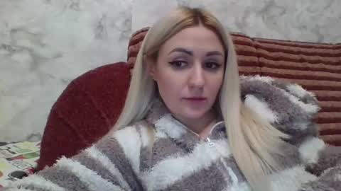 Snapshot of analqueen2024 chatting on 12/06/24, 06:39 analqueen2024 online show from 12/06/24, 06:39