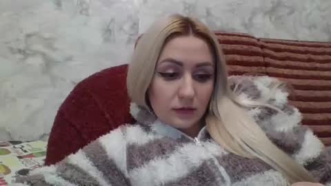 Snapshot of analqueen2024 chatting on 12/07/24, 06:37 analqueen2024 online show from 12/07/24, 06:37
