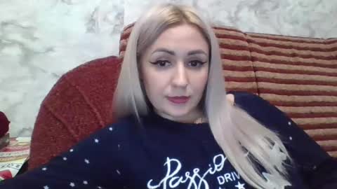 Snapshot of analqueen2024 chatting on 12/18/24, 08:14 analqueen2024 online show from 12/18/24, 08:14