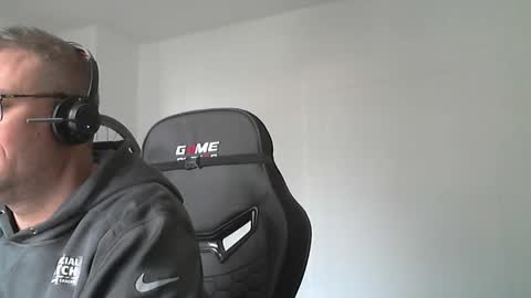 Andi online show from 11/10/25, 09:52