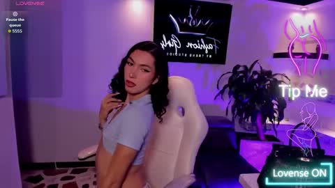 Snapshot of anaruiz1_ chatting on 10/11/25, 06:56 ana online show from 10/11/25, 06:56