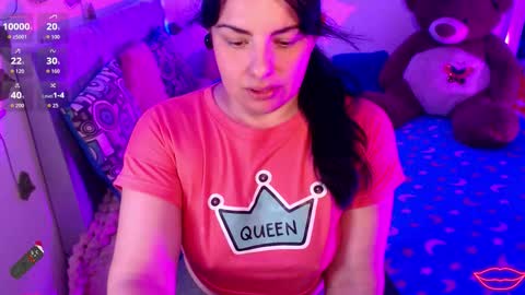 Ana online show from 10/17/25, 02:52