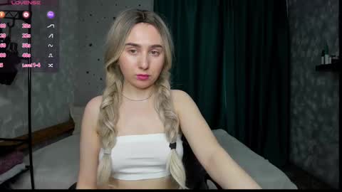 Snapshot of anastasia_gold1 chatting on 02/21/25, 05:56 anna online show from 02/21/25, 05:56